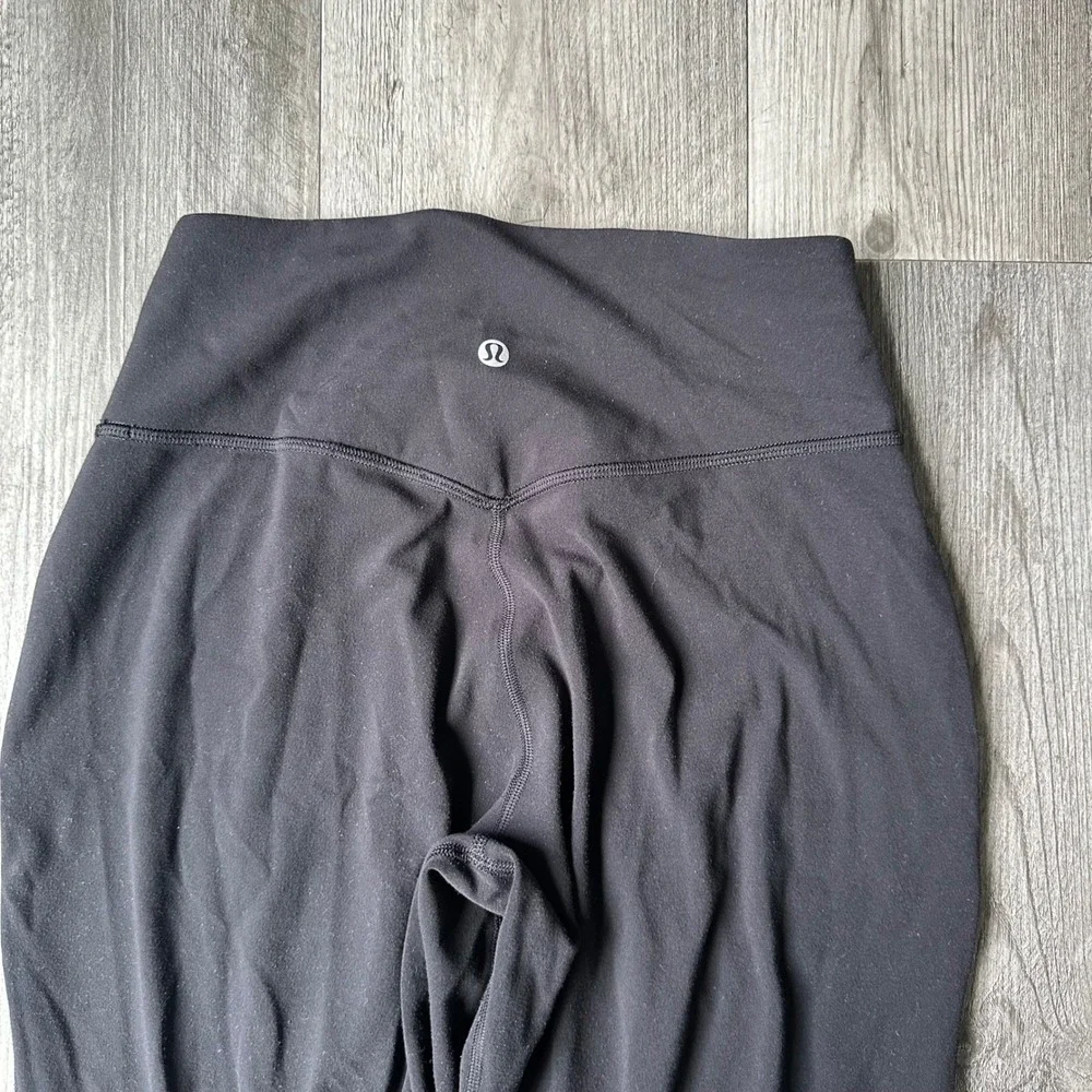 Lululemon Black High Rise‎ Jogger Sweatpants Women's Size 6